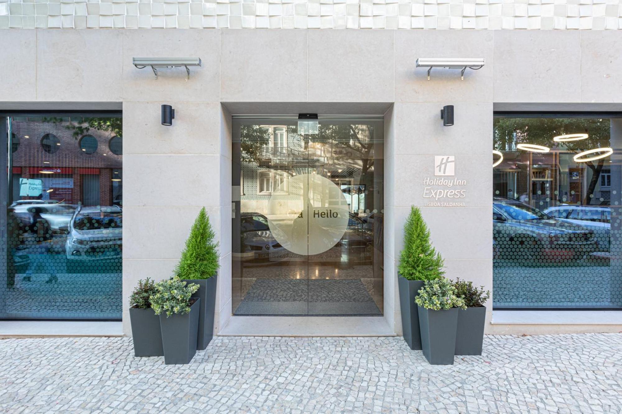 Holiday Inn Express - Lisbon - Plaza Saldanha By Ihg Exterior foto